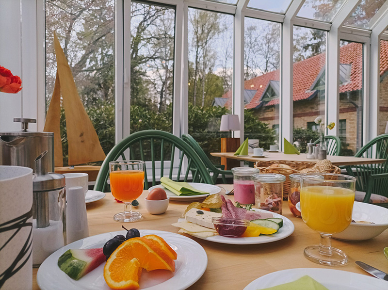 schloesschen-sundische-wiese-fruehstueck